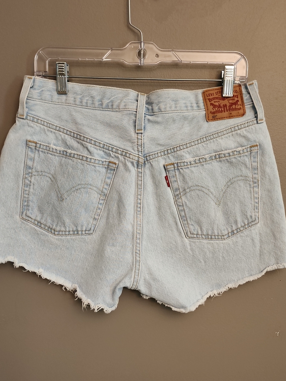 Levi's 501 Light Blue Denim Cutoff Shorts - Picture 4 of 17